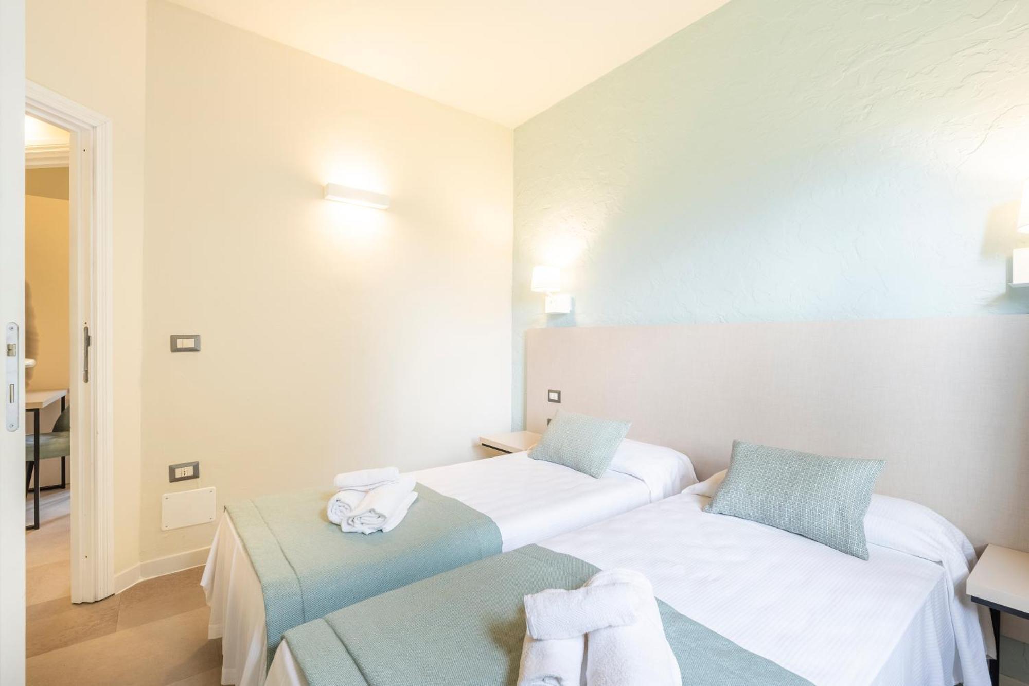 Hotel Nicolaus Club Baia delle Mimose Badesi Esterno foto