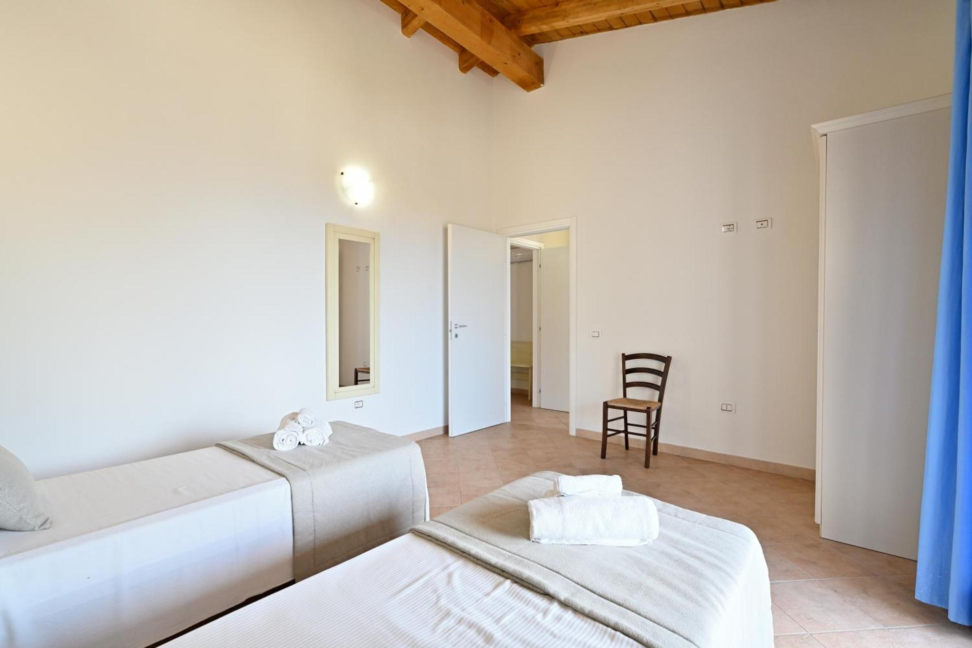 Hotel Nicolaus Club Baia delle Mimose Badesi Esterno foto